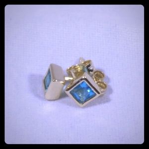 Chic 925 Sterling Silver Blue Topaz Stud Earrings